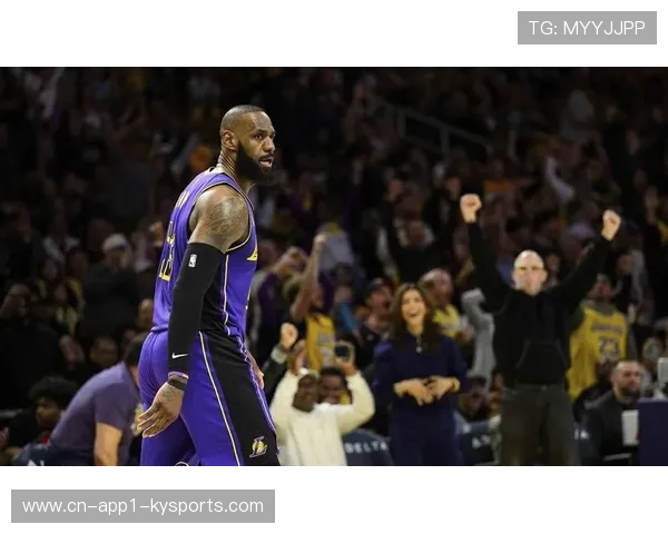 湖人主场迎战雄鹿，詹姆斯出战成疑东契奇需独挑大梁